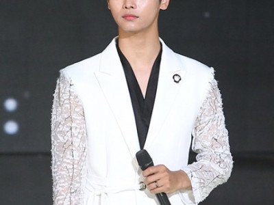 탈퇴 아니지만 5년간 단체활동 NO…빅스 팬 실망시키는 배우 차학연 행보[종합]
